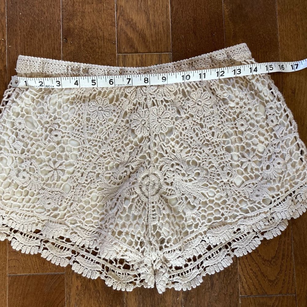 lacy booty shorts